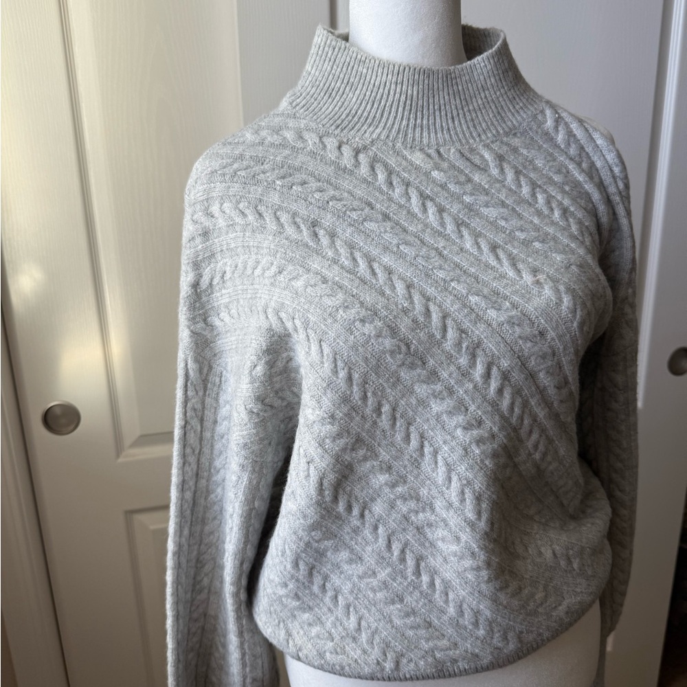Express Heather Gray Cable Knit Turtleneck Sweater